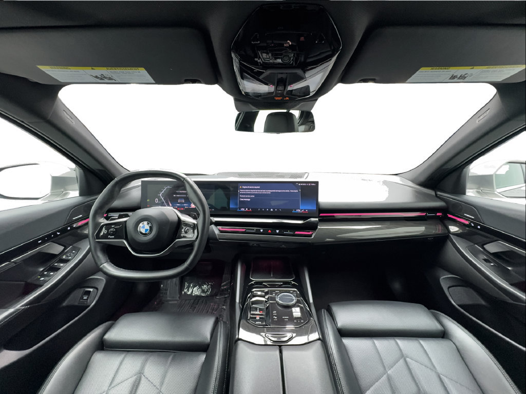 Used 2024 BMW 530i w/ Premium Package RWD image 23