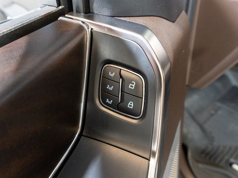 Used 2023 Ford F150 King Ranch w/ Equipment Group 601A High AWD/4WD image 18