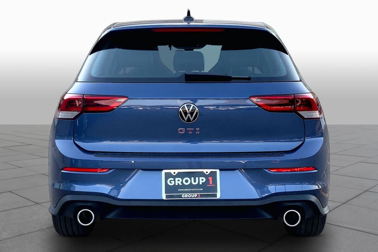 New 2026 Volkswagen GTI SE FWD image 4
