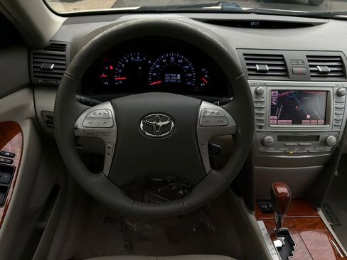Used 2010 Toyota Camry XLE image 15
