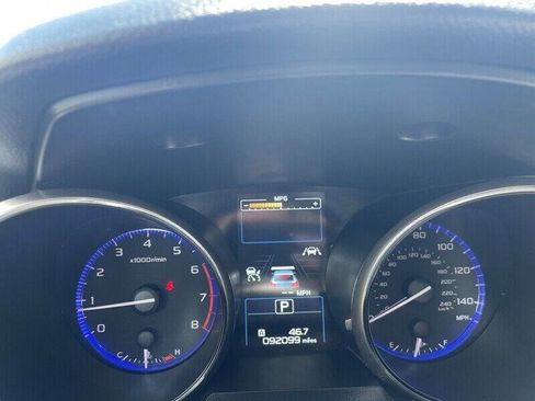 Used 2017 Subaru Outback 2.5i Limited image 20