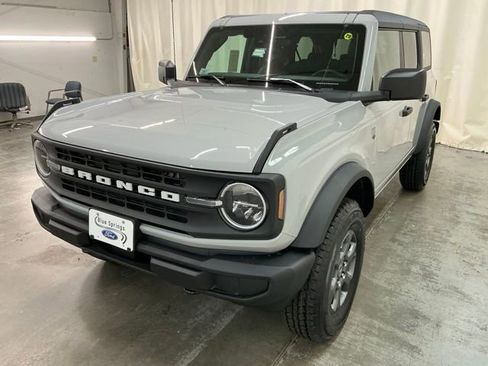 New 2026 Ford Bronco Big Bend image 8