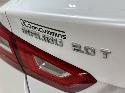 Used 2018 Chevrolet Malibu Premier w/ Premier Sun and Wheel Package image 27