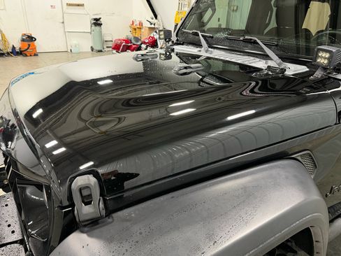 Used 2021 Jeep Wrangler Unlimited Willys image 7