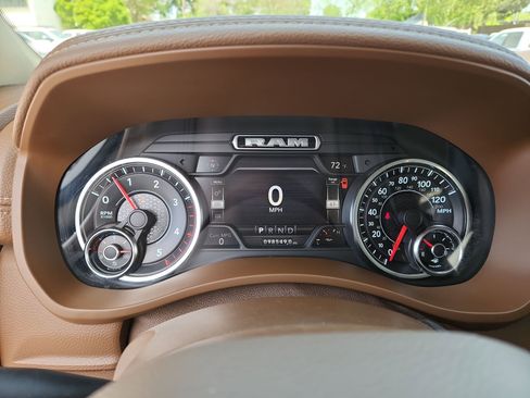 Certified 2020 RAM 3500 Laramie AWD/4WD image 10