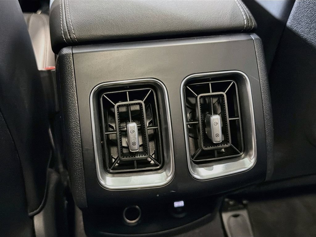 Used 2023 Kia Sorento S w/ Panoramic Sunroof Package FWD image 28