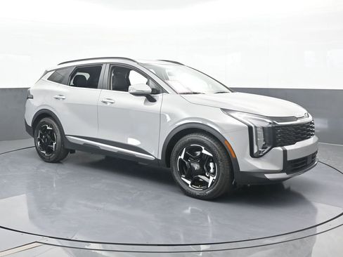 Used 2026 Kia Sportage EX w/ EX Panorama Roof Package FWD image 8