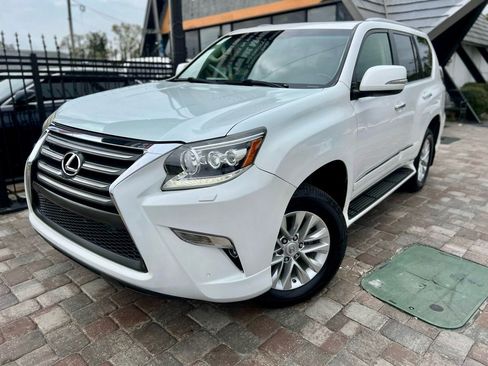 Used 2017 Lexus GX 460 Premium image 1