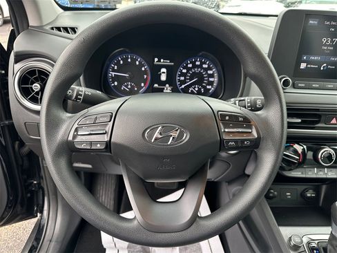 Used 2023 Hyundai Kona SEL image 15