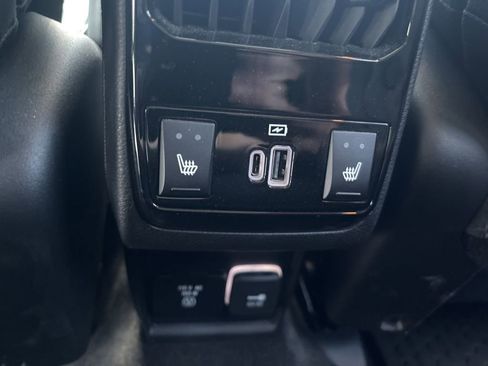 Used 2022 Jeep Compass Trailhawk w/ Trailhawk Elite Group image 16