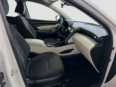 Used 2024 Hyundai Tucson SEL image 32