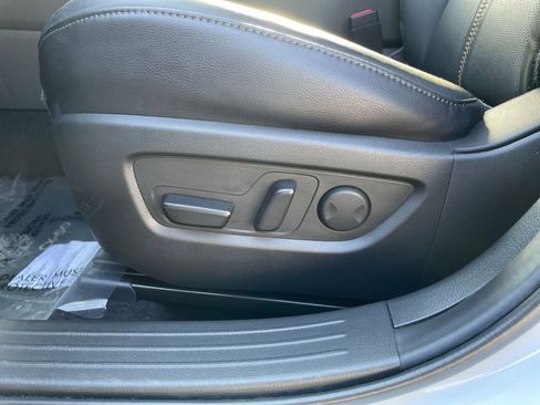 Used 2025 MAZDA CX-50 AWD 2.5 S w/ Premium Plus Pkg image 22