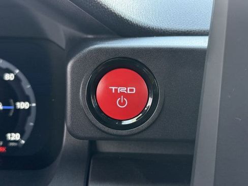 Used 2025 Toyota 4Runner TRD Off-Road image 25