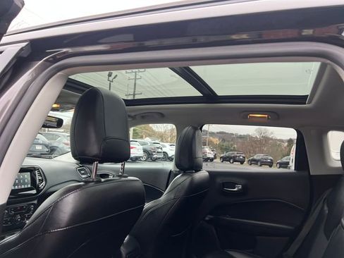 Used 2019 Jeep Compass Altitude image 26