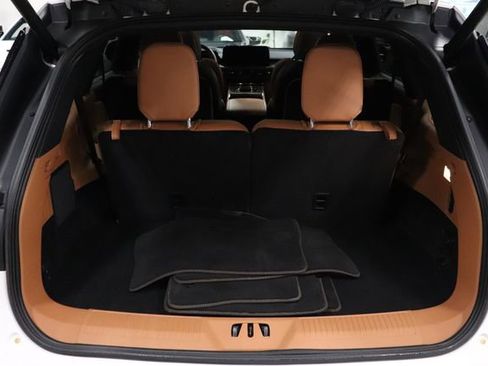 Used 2025 Lincoln Aviator Black Label w/ Jet Appearance Package AWD/4WD image 19