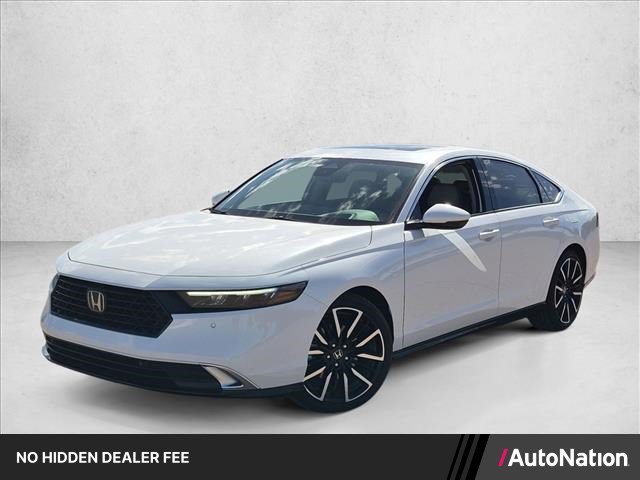 Used 2025 Honda Accord Touring image 1