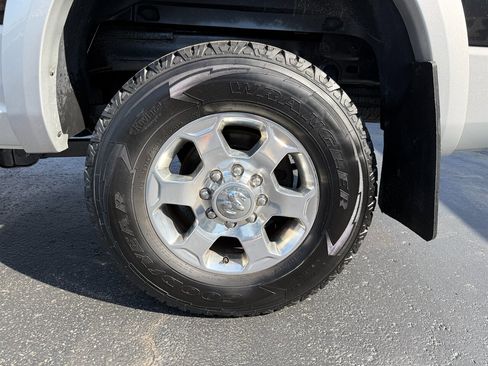 Used 2018 RAM 2500 Big Horn w/ Harvest Edition image 25