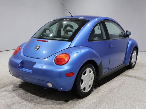 Used 1999 Volkswagen Beetle GLX image 9