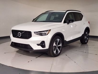 Certified 2026 Volvo XC40 B5 Plus