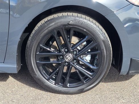 Used 2025 Toyota Camry XSE image 11