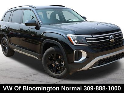 New 2025 Volkswagen Atlas Peak Edition SE