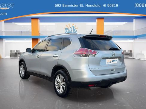 Used 2016 Nissan Rogue SV FWD image 18