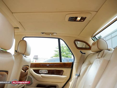 Used 2005 Bentley Arnage RL RWD image 26