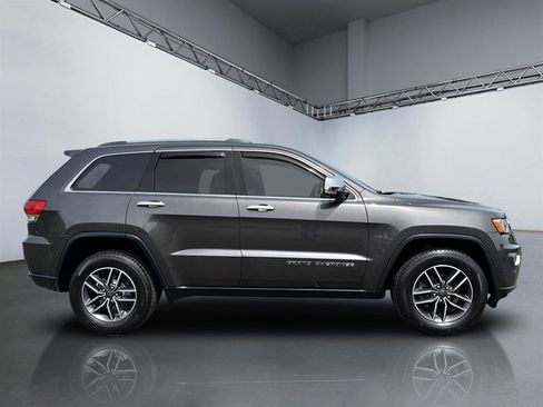 Used 2019 Jeep Grand Cherokee Limited AWD/4WD image 3