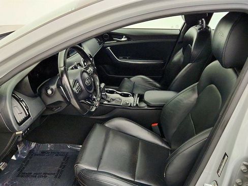 Used 2021 Kia Stinger GT-Line RWD image 18