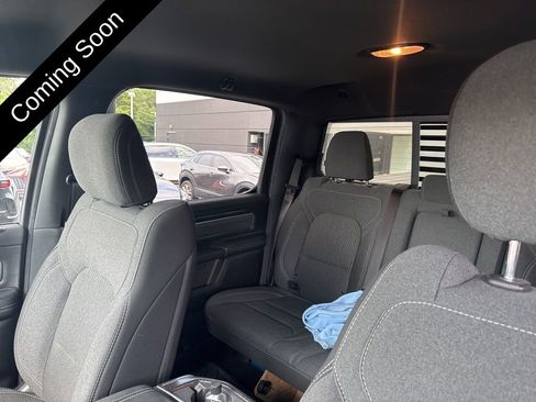 Used 2019 RAM 1500 Big Horn AWD/4WD image 14