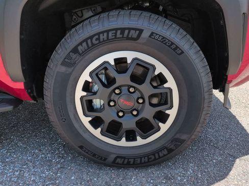 Used 2026 Toyota 4Runner TRD Off-Road Premium AWD/4WD image 11