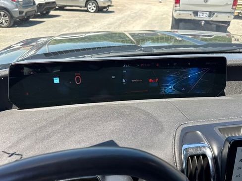 Used 2025 Ford Expedition Platinum AWD/4WD image 18