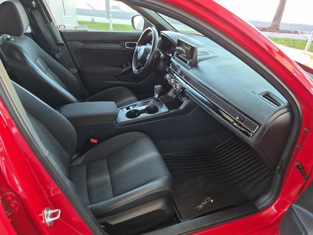 Used 2025 Honda Civic Sport image 5
