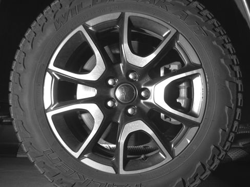 Used 2025 Jeep Compass Trailhawk AWD/4WD image 13