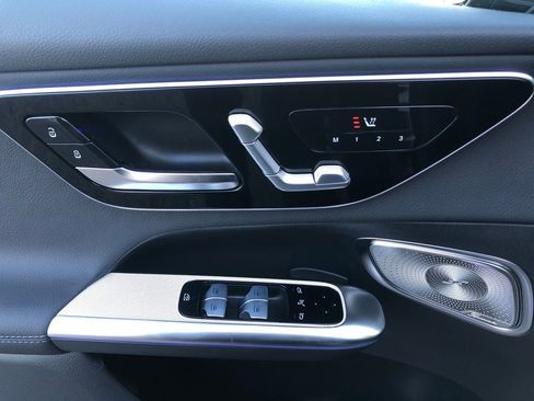 New 2026 Mercedes-Benz GLC 300 4MATIC image 12