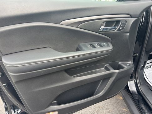 Used 2023 Honda Ridgeline RTL-E image 6