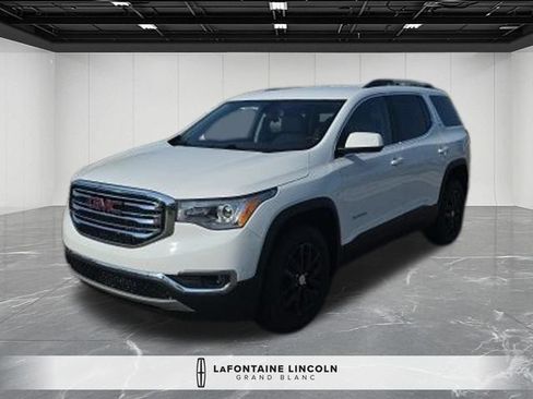 Used 2019 GMC Acadia SLT AWD/4WD image 1