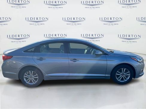 Used 2016 Hyundai Sonata SE image 4
