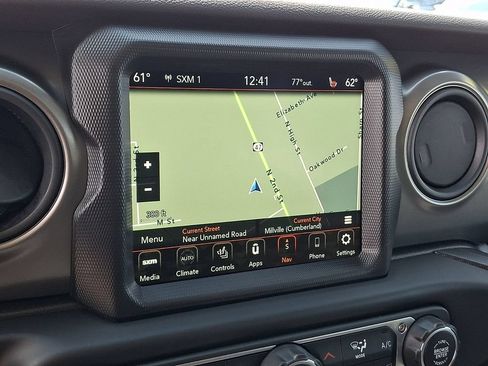 Used 2023 Jeep Wrangler Unlimited Sport AWD/4WD image 16