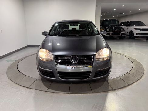 Used 2008 Volkswagen Jetta Wolfsburg Edition FWD image 4
