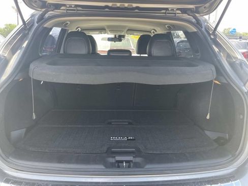 Used 2020 Nissan Rogue Sport SL FWD image 7