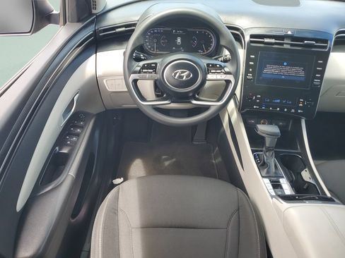 Certified 2024 Hyundai Tucson SEL FWD image 12