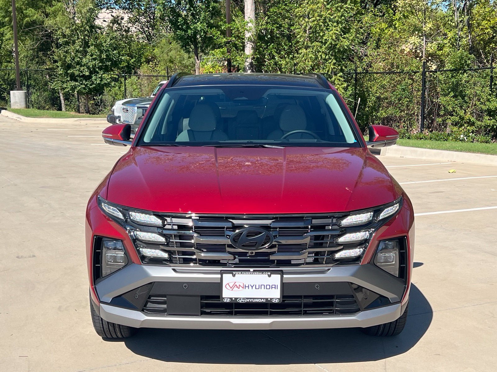 New 2026 Hyundai Tucson Limited FWD image 2