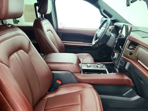 Used 2023 Ford Expedition Limited AWD/4WD image 25