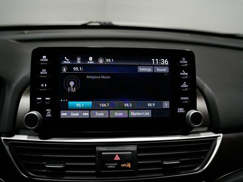 Used 2018 Honda Accord EX-L image 20