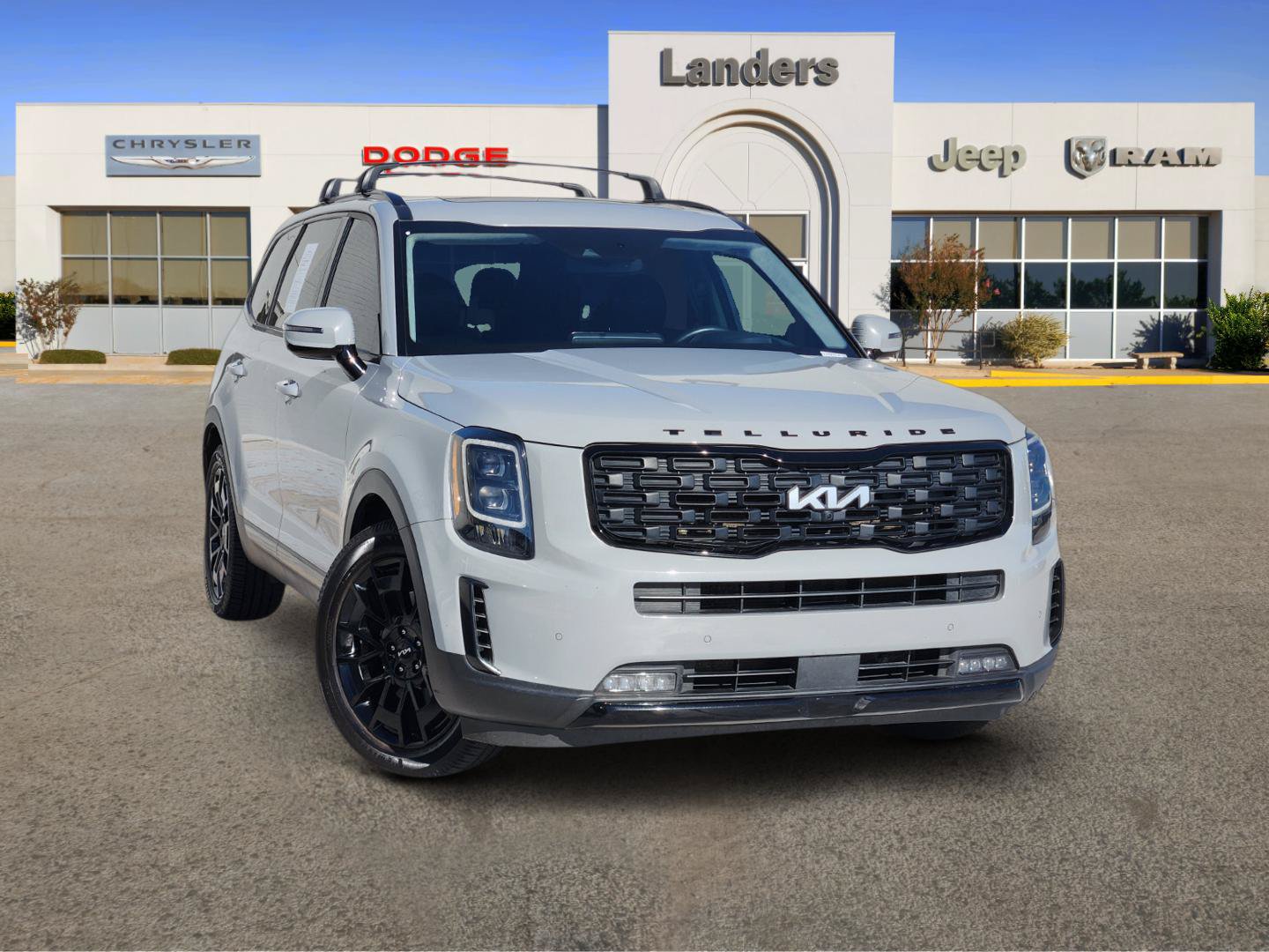 Used 2022 Kia Telluride SX w/ SX Prestige Package AWD/4WD image 1