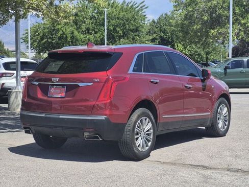 Used 2019 Cadillac XT5 Luxury FWD image 3