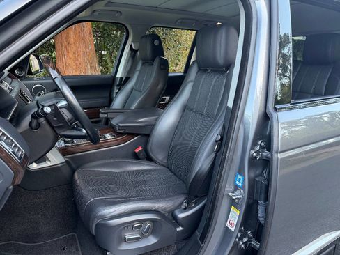 Used 2014 Land Rover Range Rover Supercharged AWD/4WD image 15