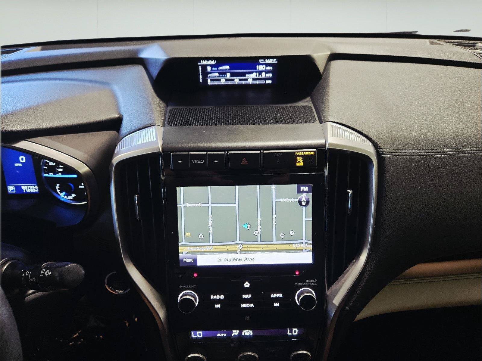 Used 2020 Subaru Ascent Touring AWD/4WD image 33