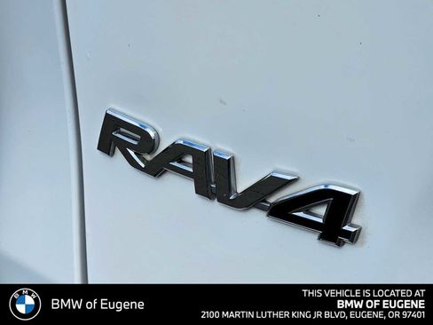 Used 2024 Toyota RAV4 LE AWD/4WD image 16